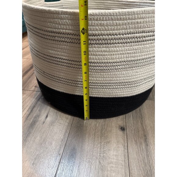 Large Woven Cotton Rope Storage Basket READ With Handles - Picture 4 of 9